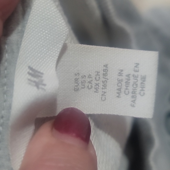 H&M small Grey gray Los Angeles USA sweatshirt top - Picture 2 of 3